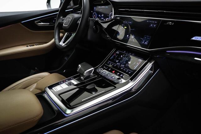 Audi Q8 55 TFSI e quattro Pro Line Advanced | MATRIX LED | HOUTAFWERKING | STUURVERWARMING | PANORAMADAK | 360 CAMERA