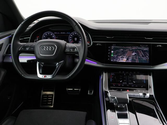 Audi Q8 55 TFSI 3.0 V6T 340 PK + B&O | NACHTZICHT | TV | TREKHAAK | STANDKACHEL | PANORAMA | HEAD-UP | 22 INCH