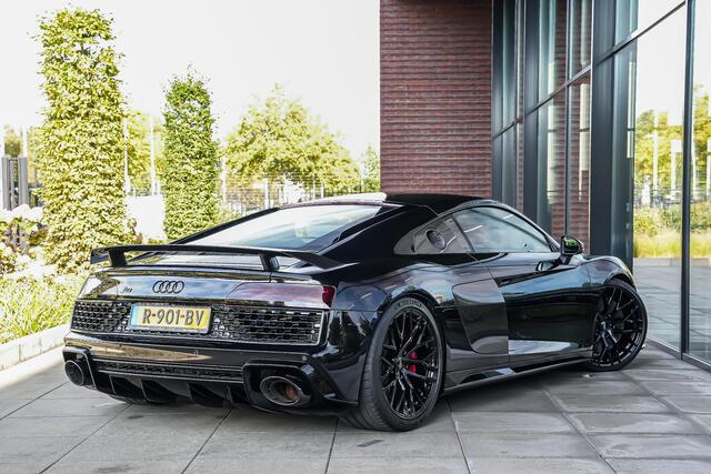 Audi R8 performance quattro 5.2 620pk |Custom titanium uitlaat|KW V4 schroefset|Maxton|carbon exterieur|B&O|virtual cockpit|magnetic ride|parkeercamera|clima control|