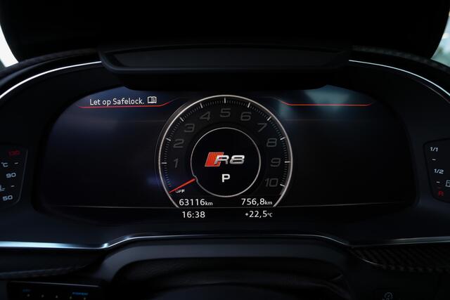 Audi R8 performance quattro 5.2 620pk |Custom titanium uitlaat|KW V4 schroefset|Maxton|carbon exterieur|B&O|virtual cockpit|magnetic ride|parkeercamera|clima control|