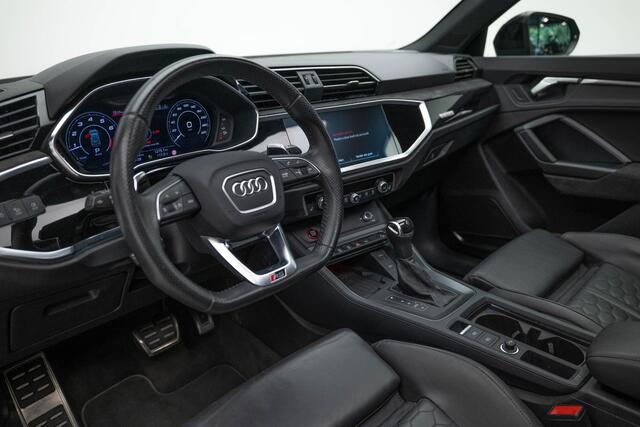Audi RS Q3 RSQ3 TFSI quattro |Pano|B&O|Dodehoek|Camera|Ambient|Elek. stoelen|