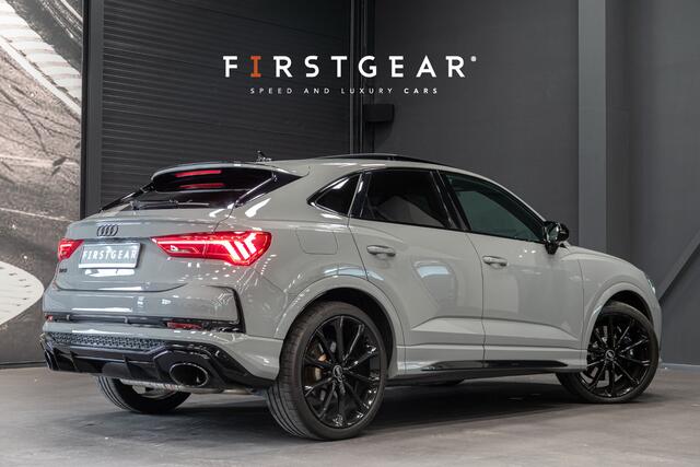 Audi RS Q3 Sportback TFSI *Nardogrijs / Panorama / Sonos / RS-Sportuitlaat / Sport-chassis*