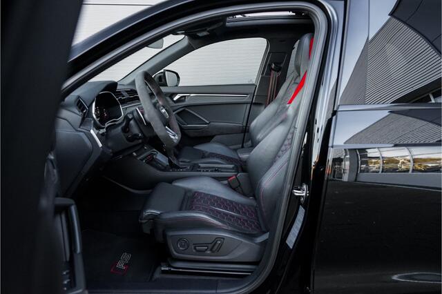 Audi RS Q3 TFSI Pano RS-Sportstoelen & Uitlaat B&O 21"