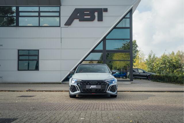 Audi RS3 Sportback ABT RS3-R 1/200 500pk Sportclassic Grau Porsche (Audi Exclusive) Carbon | Panorama dak | Forged velgen | RS Design pakket rood | B&O | Matrix LED