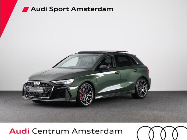 Audi RS3 Sportback 2.5 TFSI quattro 400pk Panoramadak | Schaal stoelen | Head Up Display | Sonsos audio
