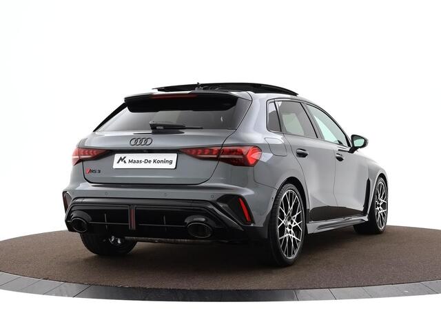 Audi RS3 Sportback 2.5 TFSI 400 PK · RS-sportuitlaatsysteem · Glazen Panoramadak · SONOS Premium 3D · Topsnelheid 280 km/h · Adaptief onderstel, Audi Drive Select