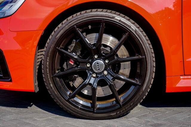 Audi RS3 Sportback 2.5 TFSI Quattro Pano/DCC/ACC/B&O/Catalunya-red