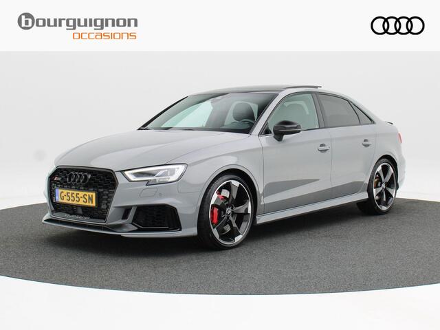 Audi RS3 Limousine 2.5 TFSi 400 Pk RS 3 quattro | Panorama Dak | B&O Audio | Camera | Bluetooth | Adaptive Cruise | Climate Control | 19 Inch | 68.435 Km
