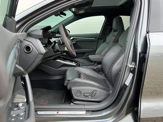 Audi RS3 Sportback 2.5 TFSI, VOL!! Akrapovic, Keramisch, Carbon