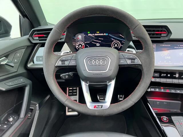 Audi RS3 Sportback 2.5 TFSI, VOL!! Akrapovic, Keramisch, Carbon