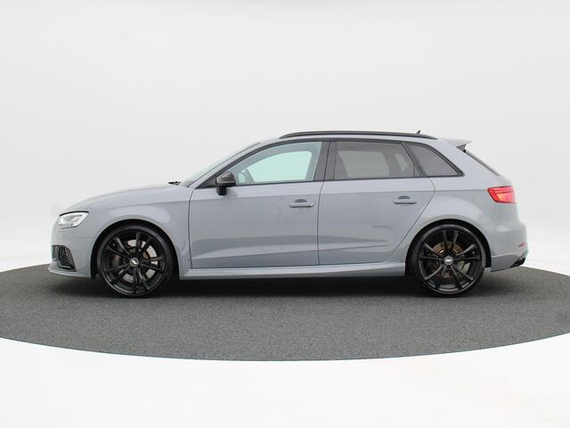 Audi RS3 Sportback 2.5 TFSi 400 Pk quattro | Matrix LED | Trekhaak | Nappa Leder | Digitale Cockpit | Abt 19 inch | Dealer onderhouden