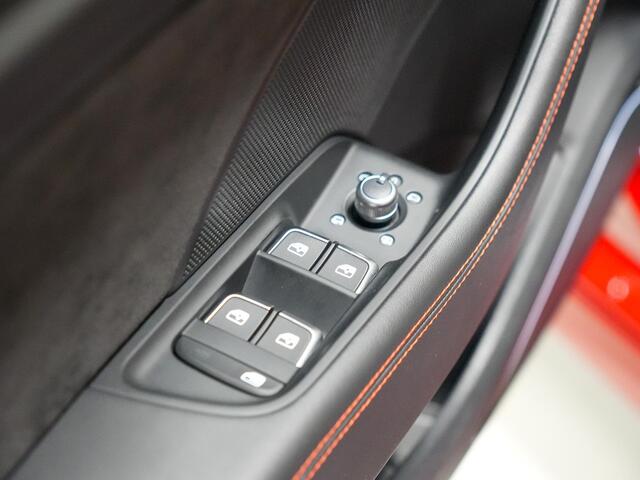 Audi RS3 2.5 TFSI quattro