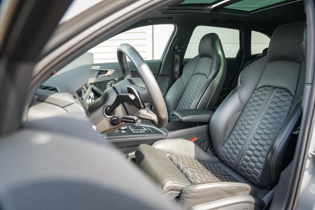 Audi RS4 A4 Avant 2.9 TFSI quattro Panoramadak B&O Keramisch Leer ACC Camera