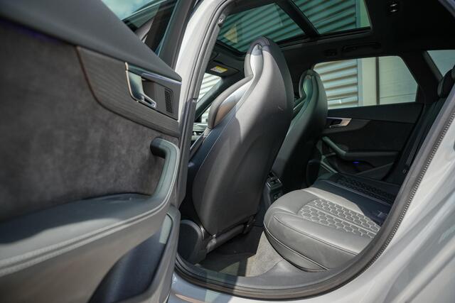 Audi RS4 A4 Avant 2.9 TFSI quattro Panoramadak B&O Keramisch Leer ACC Camera