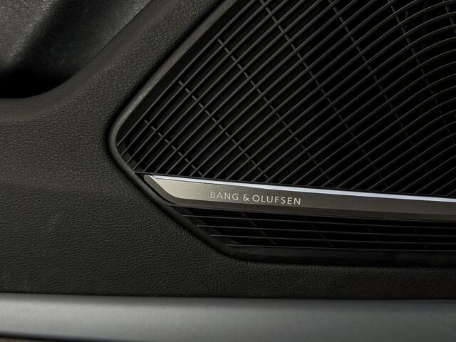 Audi RS4 Avant 2.9 TFSI RS 4 quattro |B&o|HUD|Massage|Panorama|Alcantara