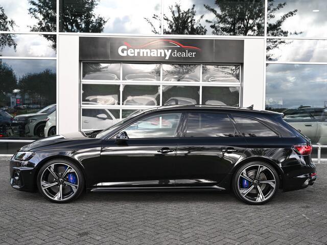 Audi RS4 Avant 2.9TFSI 450pk Quattro Keramiek Pano HUD Carbon 20-Inch B&O Led-Matrix Keyless