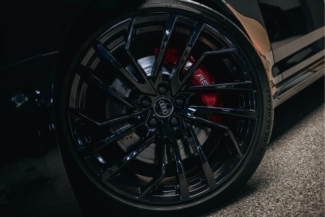 Audi RS4 Avant 2.9 TFSI RS4 quattro | ABT Motor Tuning | Pano | Stoelmassage | Carbon |