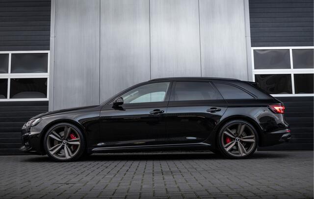 Audi RS4 Avant 2.9 TFSI RS 4 quattro /RS-Stoelen/ B&O-Sound/ 360-camera/ Matrix-LED/ RS-Zetels/ Adap.Cruise Virtual/ 20''LMV