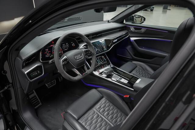 Audi RS6 Avant 600pk TFSI quattro |B&O Advanced|dynamic plus pakket|carbon pakket|luchtvering|keramisch|panoramadak|dynamic steering|HUD|BLIS|stoelventilatie|matrix LED|