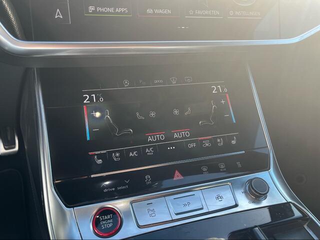 Audi RS6 Avant TFSI quattro / Trekhaak / Panoramadak / Keramisch / 360Camera / Head-up / Softclose / Standverwarming / B&O / Volleder / 22'' / Apple CarPlay / Achterasbesturing / Luchtvering / Dodehoek / DAB / ACC / St