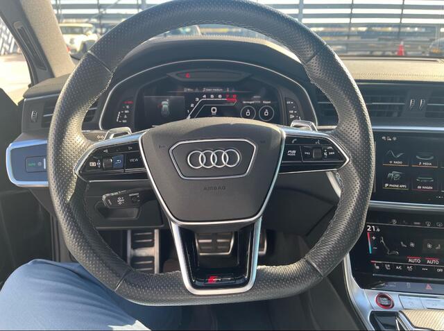 Audi RS6 Avant TFSI quattro / Trekhaak / Panoramadak / Keramisch / 360Camera / Head-up / Softclose / Standverwarming / B&O / Volleder / 22'' / Apple CarPlay / Achterasbesturing / Luchtvering / Dodehoek / DAB / ACC / St