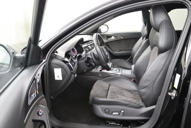 Audi RS6 PERFORMANCE*CERAMIC*PANO*KUIPST*SOFTCL*ACC*CARPLAY