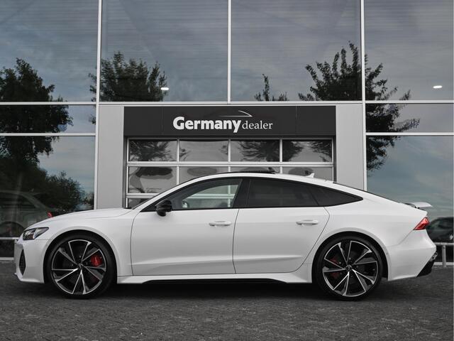 Audi RS7 Sportback 4.0TFSI 600pk Quattro Black optic Matt-Individual | Keramiek | B&O | Pano | 4W-best | Softclose | Carbon | Head-Up
