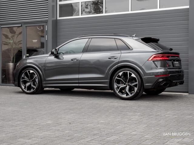 Audi RSQ8 4.0 TFSI V8 quattro Pano Keramisch Massage BTW Standkachel Alcantara 23"