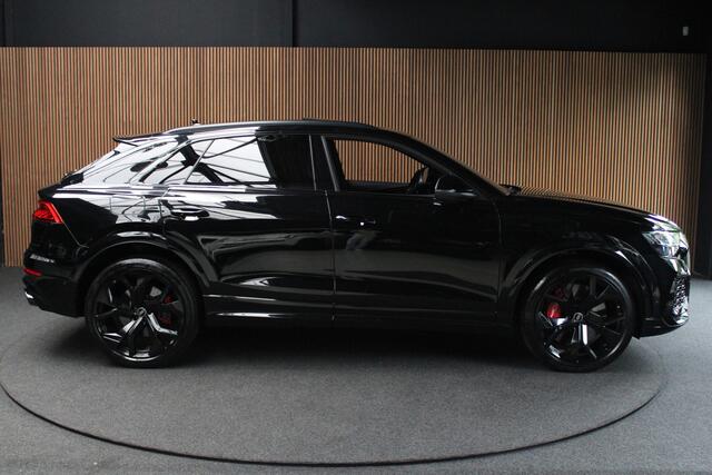 Audi RSQ8 4.0 TFSI B&O Keramisch HUD Carbon ACC Pano Leder Climate (4-zone) Elektr. bedienbaar achterklep Keyless Stoelventilatie Stoelverwarming Sportstoelen Plus Matrix LED LM velgen 23 inch BTW auto