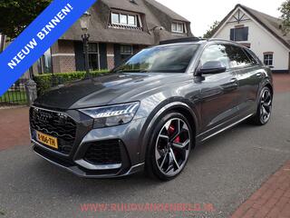 audi-rsq8-4.0tfsi-quattro-carbon-ce