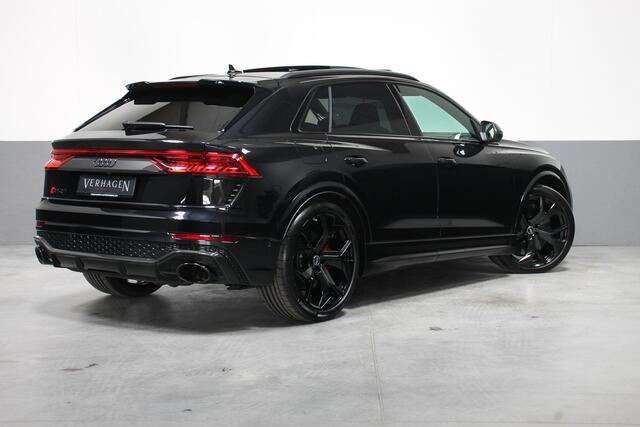 Audi RSQ8 4.0 TFSI Quattro 600pk Carbon B&O Keramisch Pano Massage Standkachel