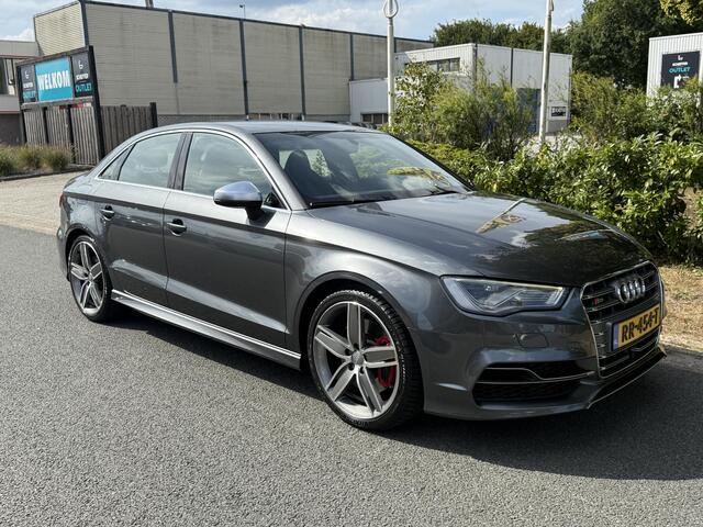 Audi S3 Limousine 2.0 TFSI quattro 300PK AutomaatoLeder