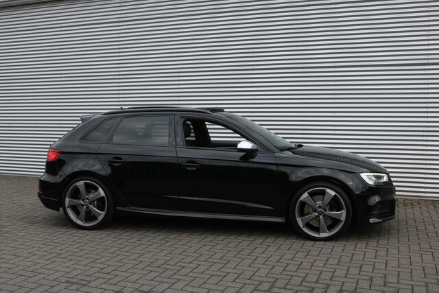 Audi S3 SPORTBACK 2.0 TFSI Quattro Pro Line Plus (Panoramadak Sportinterieur ACC Navi Full-Led 19InchAMG PrivacyGlass Pdc V+A)