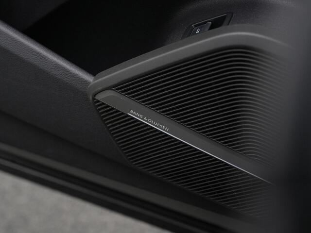Audi SQ5 3.0 TFSI 354 pk tiptronic quattro Pro Line Plus | Panoramadak | Bang & Olufsen | Leder/alcantara | Geheugenstoel