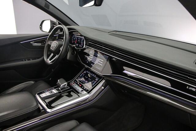 Audi SQ8 quattro | Pano | B&O | Carbon | Audi Exclusive | Head Up | Massage\Ventilatie | 360Cam | 23 inch | Trekhaak | Alcantara dakhemel | HD-Martix | Keyless | Nimbusgrijs