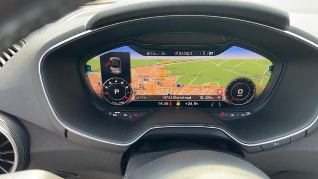 Audi TT Roadster 2.0 TFSI quattro Pro Line + S-tronic automaat 300pk quattro uitvoering. Alcantara bekleding, virtual cockpit