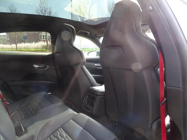 Audi e-tron GT Edition ZERO 93 kWh RS-pakket - Panorama dak, 360 Camera, Matrix lampen, Adaptieve Cruise, Dodehoek bewaking, Bordenherkenning, Navigatie, Massagestoelen, VOL VOL VOL 153.000 euro nieuw