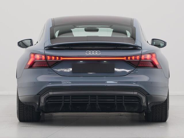 Audi e-tron GT 93 kWh Panorama Camera Matrix Stoelverwarming Carplay Navigatie