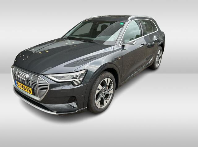 Audi e-tron e-tron 55 quattro advanced Pro Line Plus 95 kWh / Panoramadak / Camera / Head-up / 20'' / Luchtvering / B&O / Softclose / Keyless / DAB / Sportstoelen / Stoelverwarming / ACC