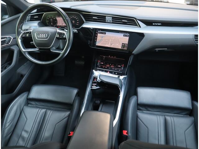 Audi e-tron 50 quattro Business edition Plus 71 kWh / Panoramadak / Sportstoelen