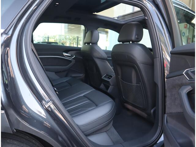 Audi e-tron 50 quattro Business edition Plus 71 kWh / Panoramadak / Sportstoelen