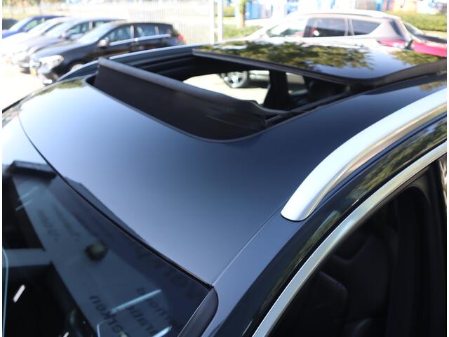 Audi e-tron 50 quattro Business edition Plus 71 kWh / Panoramadak / Sportstoelen