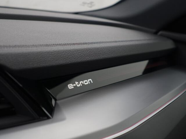 Audi e-tron e-tron 55 quattro advanced 95 kWh- Panoramadak, CarPlay, Ada Cruise, Sfeerverlichting, Camera, Memory, Design Leder Interieur