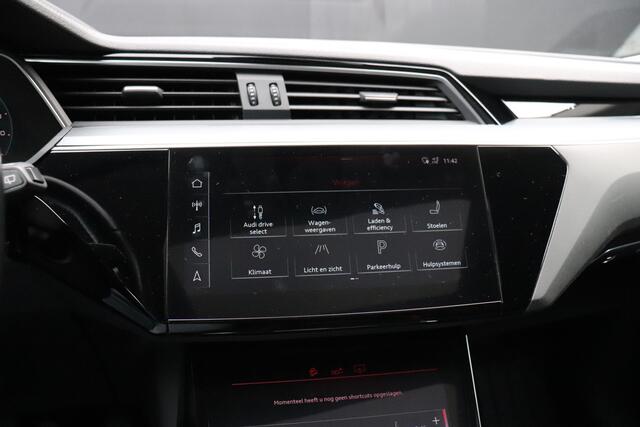 Audi e-tron e-tron 50 quattro Launch edition plus 71 kWh | PANO | MEMORY | LEDER | STOELVERW. | PDC | CRUISE | NAVI |