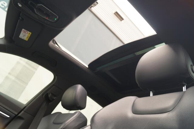 Audi e-tron 50 Quattro 71kWh S-Line Edition -PANO-LEER-ECC-