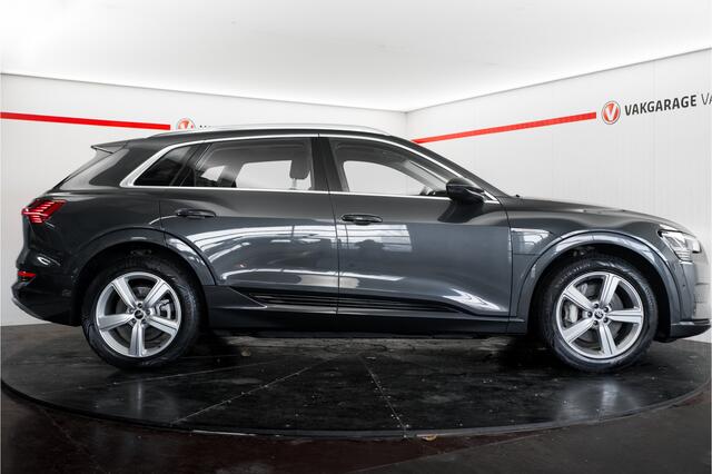 Audi e-tron 50 quattro Business edition Plus SOH 100% !! Afneembaretrekhaak|Panoramadak|Leder