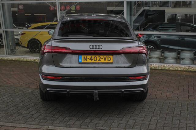 Audi e-tron 55 quattro S edit.95 | Pano | Trekhaak |