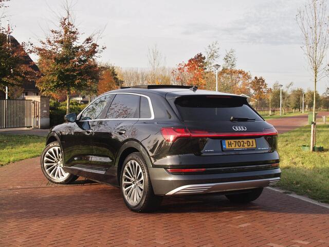 Audi e-tron e-tron 55 quattro advanced 95 kWh | S-line | Panoramadak | Bang & Olufsen | Camera | Apple Carplay |