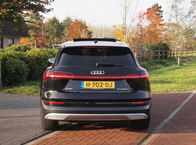 Audi e-tron e-tron 55 quattro advanced 95 kWh | S-line | Panoramadak | Bang & Olufsen | Camera | Apple Carplay |