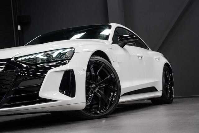 Audi e-tron GT 93 kWh *Luchtvering / BTW / Panorama / Warmtepomp / Surround-view / Keyless*